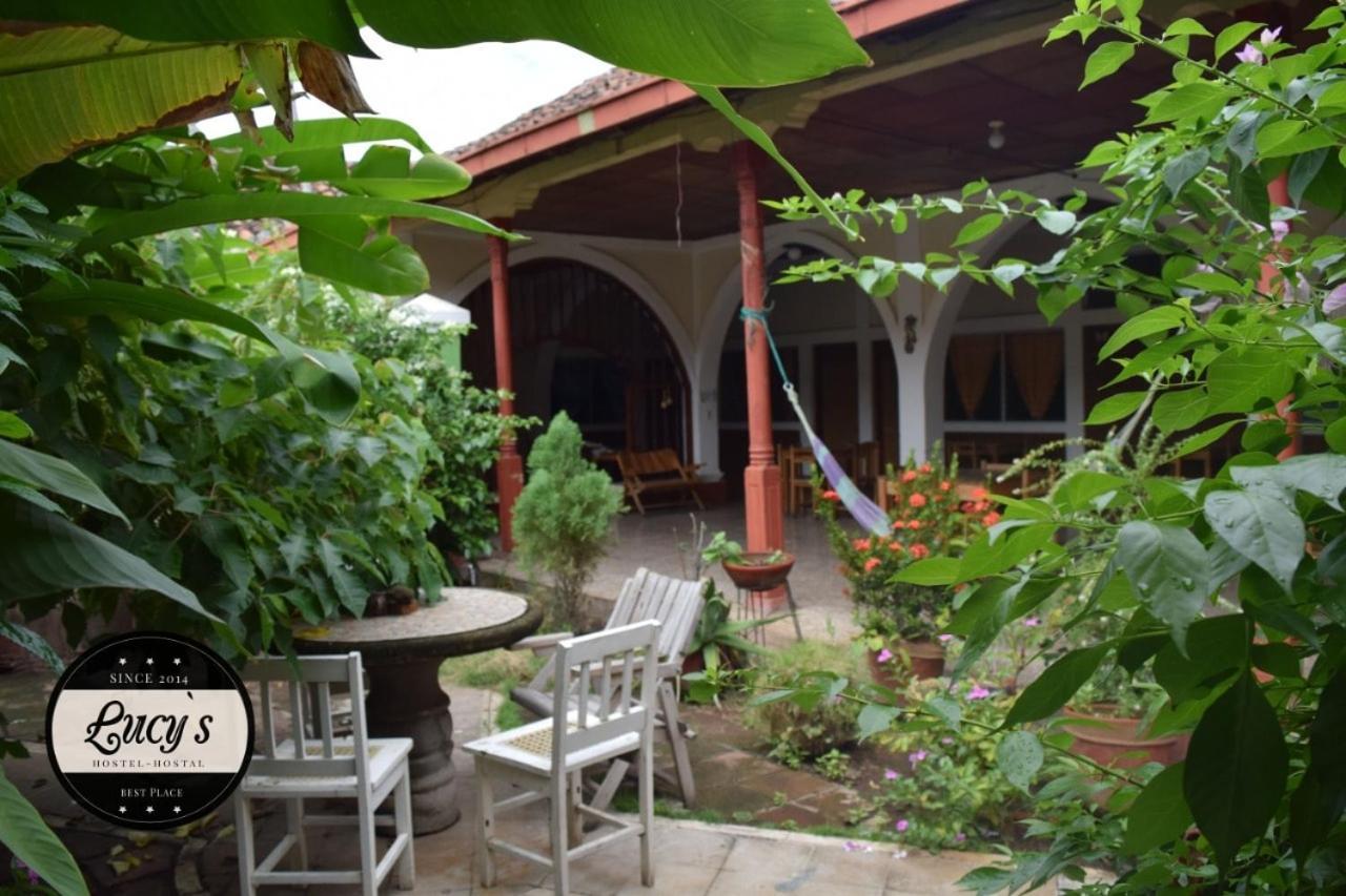 Casa Lucys Hostal Granada Exterior photo